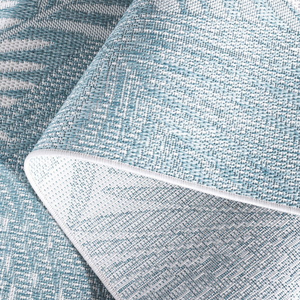 Safavieh Beach House Elegant Indoor/Outdoor Area Rug - Stylish, Durable, And Perfect For Coastal Living Spaces Aqua ,Ivory 85% Polypropylene,15% Polyester Bhs264j-7r