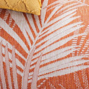 Safavieh Beach House Elegant Indoor/Outdoor Area Rug - Stylish, Durable, And Perfect For Coastal Living Spaces Orange ,Ivory 85% Polypropylene,15% Polyester Bhs264p-26
