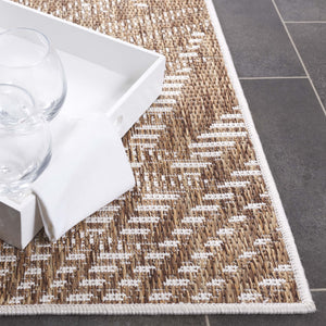 Safavieh Beach House Elegant Indoor/Outdoor Area Rug - Stylish, Durable, And Perfect For Coastal Living Spaces Brown ,Ivory 85% Polypropylene,15% Polyester Bhs264t-26