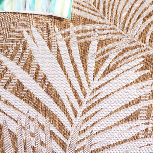 Safavieh Beach House Elegant Indoor/Outdoor Area Rug - Stylish, Durable, And Perfect For Coastal Living Spaces Brown ,Ivory 85% Polypropylene,15% Polyester Bhs264t-26