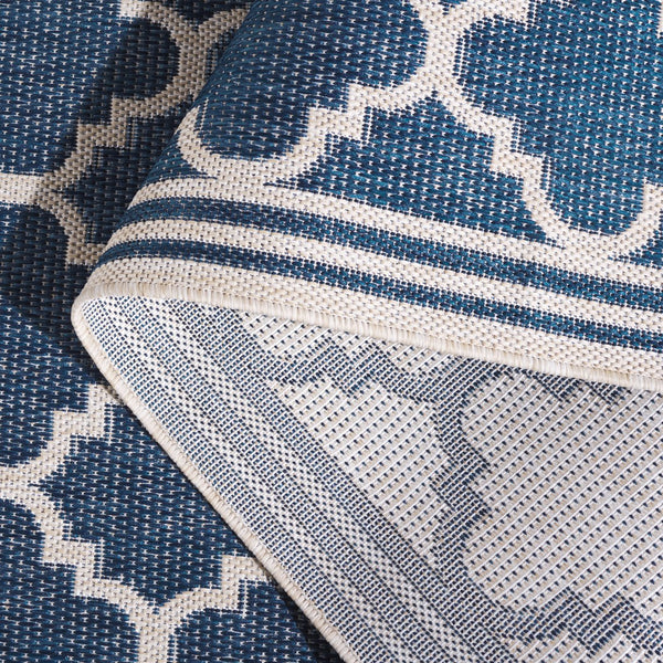 Safavieh Beach House Stylish Area Rug For Modern Decor, Durable Polypropylene & Polyester Blend, Large Size Blue ,Ivory 85% Polypropylene,15% Polyester Bhs266m-7sq