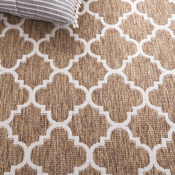 Safavieh Beach House Stylish Area Rug For Modern Decor, Durable Polypropylene & Polyester Blend, Large Size Brown ,Ivory 85% Polypropylene,15% Polyester Bhs266t-26