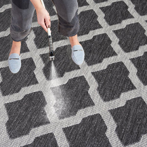 Safavieh Beach House Durable Polypropylene Runner Rug In Stylish Grey For Elegant Home Decor And Comfort Charcoal ,Grey 85% Polypropylene,15% Polyester Bhs268h-7r