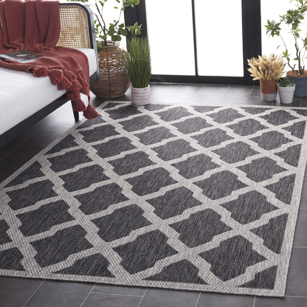Safavieh Beach House Durable Polypropylene Runner Rug In Stylish Grey For Elegant Home Decor And Comfort Charcoal ,Grey 85% Polypropylene,15% Polyester Bhs268h-7r