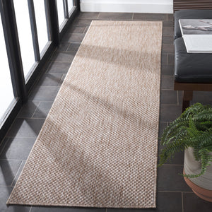 Safavieh Beach House 272b Chic Area Rug - Durable Polypropylene Blend For Stylish Home Décor And Comfort Beige 85% Polypropylene,15% Polyester Bhs272b-7sq