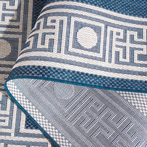 Safavieh Beach Area Rug - Timeless Blue And Ivory Design For Indoor & Outdoor Elegance, Crafted In Turkey Blue ,Ivory 85% Polypropylene,15% Polyester Bhs276m-4