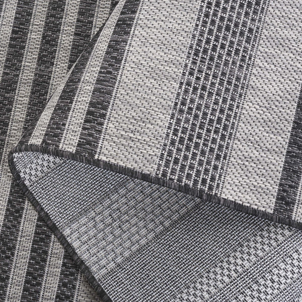 Safavieh Beach Elegant Grey Charcoal Runner Rug – Durable, Stylish, And Oeko-tex Certified For Indoor Outdoor Use Grey ,Charcoal 85% Polypropylene,15% Polyester Bhs278f-9