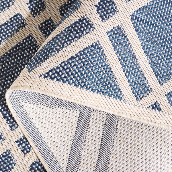 Safavieh Beach Power Loomed Area Rug - Modern Blue And Ivory Design For Indoor And Outdoor Elegance Blue ,Ivory 85% Polypropylene,15% Polyester Bhs282m-8