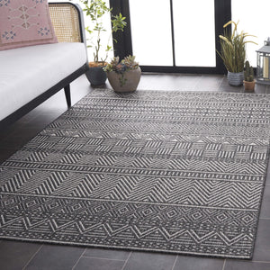 Safavieh Beach House Charcoal And Grey Area Rug - Durable, Elegant Design For Indoor And Outdoor Spaces Charcoal ,Grey 85% Polypropylene,15% Polyester Bhs288h-9