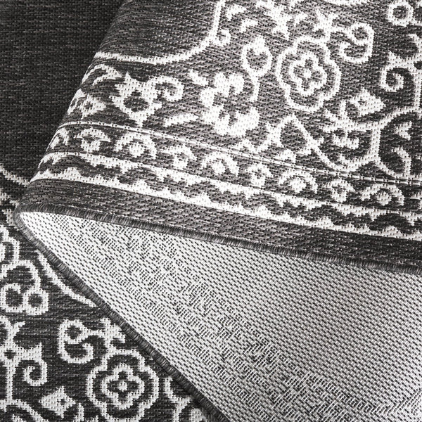 Safavieh Beach Luxury Charcoal And Ivory Area Rug – Stunning Turkish Design For Indoor And Outdoor Spaces Charcoal ,Ivory 85% Polypropylene,15% Polyester Bhs292h-8