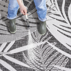 Safavieh Beach Modern Elegance Area Rug – Stylish Charcoal & Ivory Design For Indoor/Outdoor Spaces Charcoal ,Ivory 85% Polypropylene,15% Polyester Bhs294h-7r