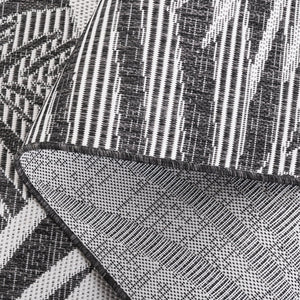 Safavieh Beach Modern Elegance Area Rug – Stylish Charcoal & Ivory Design For Indoor/Outdoor Spaces Charcoal ,Ivory 85% Polypropylene,15% Polyester Bhs294h-7r