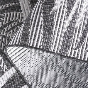 Safavieh Beach Modern Elegance Area Rug – Stylish Charcoal & Ivory Design For Indoor/Outdoor Spaces Charcoal ,Ivory 85% Polypropylene,15% Polyester Bhs294h-7r