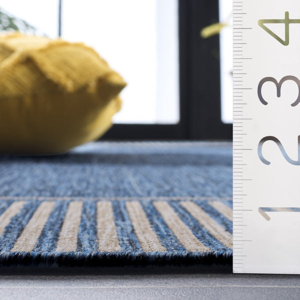 Safavieh Beach House Power Loomed Solid Area Rug Low Pile Polypropylene Blend for Living Rooms BHS300M-5