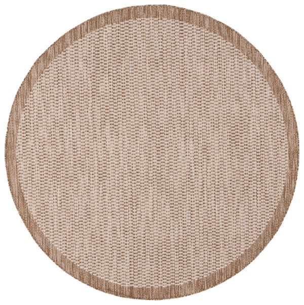 Safavieh Beach Contemporary Round Area Rug - Luxurious Plush Design For Indoor/Outdoor Elegant Spaces Brown ,Ivory Polypropylene Bhs404t-8