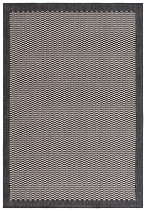 Safavieh Beach Contemporary Round Area Rug - Luxurious Plush Design For Indoor/Outdoor Elegant Spaces Black ,Beige Polypropylene Bhs404z-8