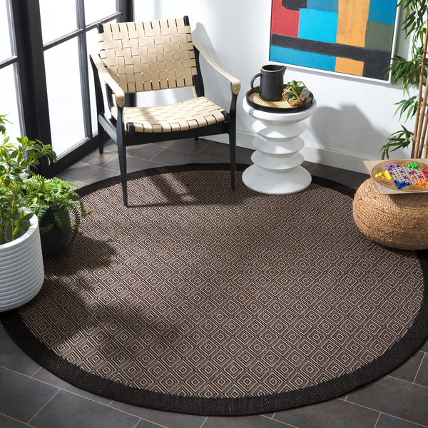 Safavieh Beach Indoor/Outdoor Elegant Diamond Pattern Rug - Durable, Stylish, Easy Maintenance, Modern Charm Black ,Ivory Polypropylene Bhs406z-7sq