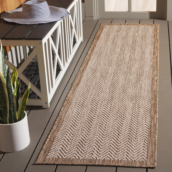 Safavieh Beach Area Rug – Elegant Herringbone Design For Indoor/Outdoor Spaces, Durable & Stylish Home Decor Brown ,Ivory Polypropylene Bhs408t-28