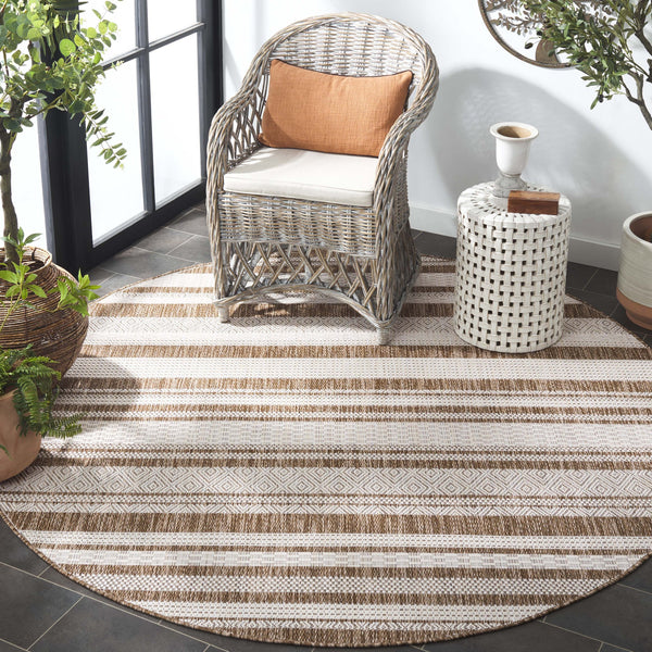 Safavieh Beach Area Rug - Elegant Power-loomed Design In Navy And Ivory For Stylish Indoor & Outdoor Spaces Navy ,Ivory Polypropylene Bhs410n-5