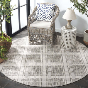 Safavieh Beach Modern Elegance Grey And Ivory Square Area Rug For Indoor And Outdoor Spaces – Durable Style Grey ,Ivory Polypropylene Bhs412f-7sq
