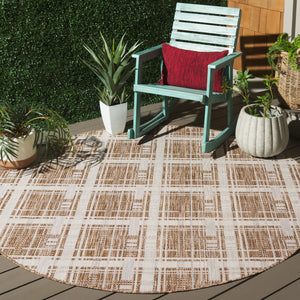 Safavieh Beach Modern Elegance Grey And Ivory Square Area Rug For Indoor And Outdoor Spaces – Durable Style Brown ,Ivory Polypropylene Bhs412t-28
