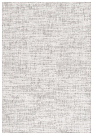 Safavieh Beach House Elegant Grey And Ivory Area Rug - Plush Comfort And Timeless Design For Any Space Grey ,Ivory Polypropylene Bhs424f-4