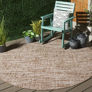 Safavieh Beach House Elegant Grey And Ivory Area Rug - Plush Comfort And Timeless Design For Any Space Brown ,Ivory Polypropylene Bhs424t-7sq