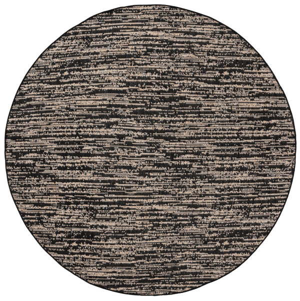 Safavieh Beach House Elegant Grey And Ivory Area Rug - Plush Comfort And Timeless Design For Any Space Black ,Beige Polypropylene Bhs424z-7r