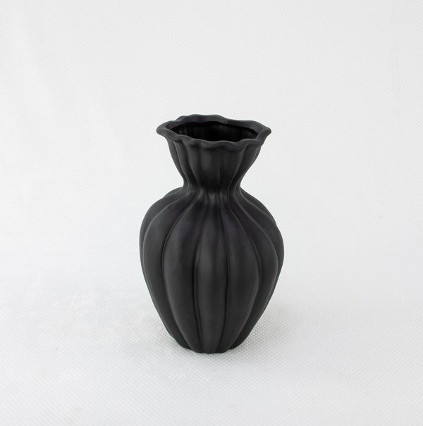 Zeugma Earth Black Clay Pot – Stylish 8" Wide, Durable & Lightweight Design For Home Or Garden Décor!   Nw240456-bk