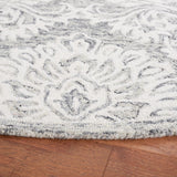 Safavieh Blossom 106 Hand Tufted Country and Floral Rug Grey / Ivory BLM106H-6R