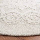 Safavieh Blossom 108 Hand Tufted Country and Floral Rug Ivory / Grey BLM108F-6R