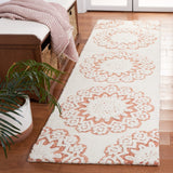 Safavieh Blossom 108 Hand Tufted Country and Floral Rug Ivory / Pink BLM108U-28