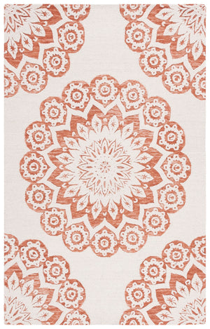 Safavieh Blossom 108 Hand Tufted Country and Floral Rug Ivory / Pink BLM108U-5