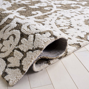 Safavieh Blossom Hand Tufted Wool Area Rug Traditional Brown Ivory Pattern for Living Room BLM401T-6