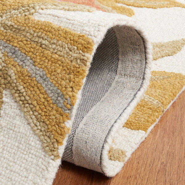 Safavieh Blossom 406 Hand Tufted Floral Rug Ivory / Green BLM406A-8