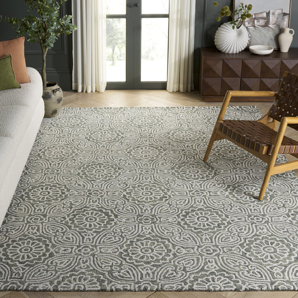 Safavieh Blossom Hand-Tufted Floral Rug In Grey Ivory — Plush Wool-Cotton Blend, Timeless Transitional Style 9'-0" x 12'-0" BLM410F-9