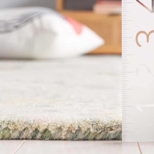 Safavieh Blossom Hand-tufted Floral Area Rug – Elegant Nature-inspired Design For A Serene Home Oasis Green ,Ivory 80% Wool,20% Cotton Blm554y-5