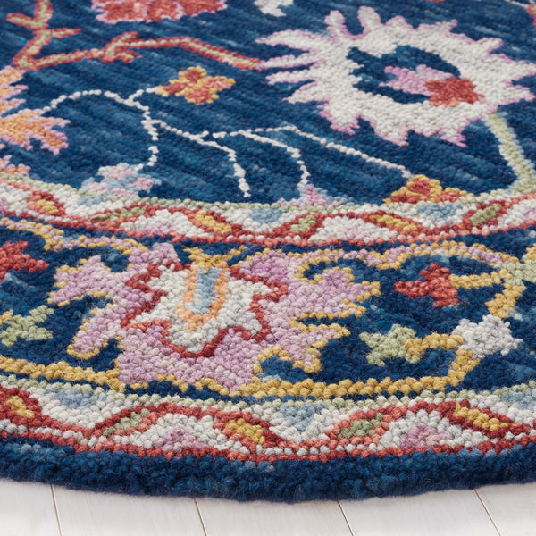 Safavieh Blossom 686 Hand Tufted 80% Wool 20% Cotton Floral Rug Blue / Red BLM686M-8