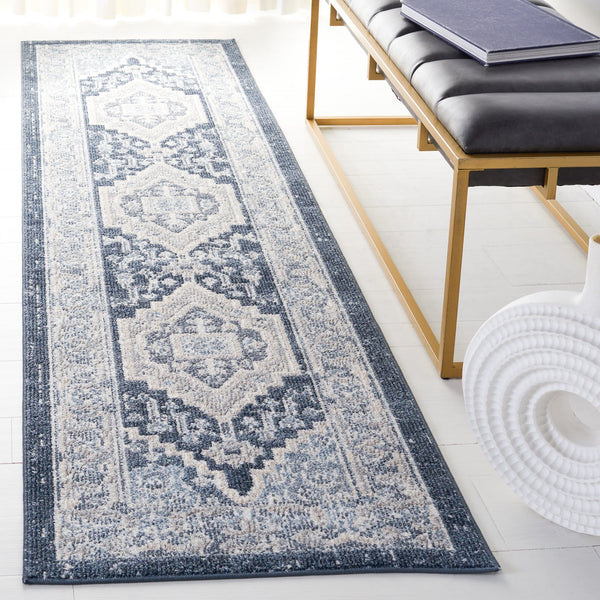 Safavieh Blair Washable Area Rug - Elegant Flat Weave Design In Beige And Navy For Timeless Home Décor Upgrade Beige ,Navy Polyester Blr210b-9