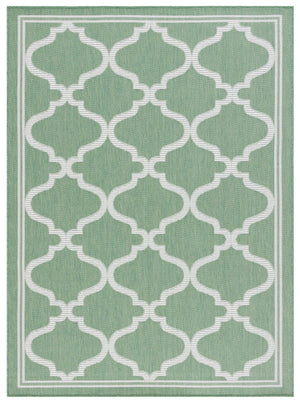 Safavieh Bermuda 810 Power Loomed Indoor / Outdoor Rug Green / Ivory 5'-3" x 7'-6"