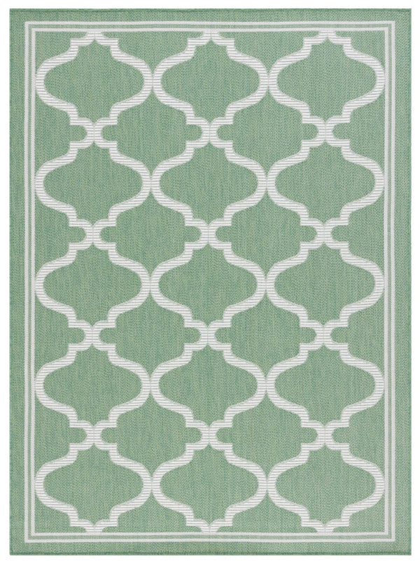 Safavieh Bermuda 810 Power Loomed Indoor / Outdoor Rug Green / Ivory 5'-3" x 7'-6"