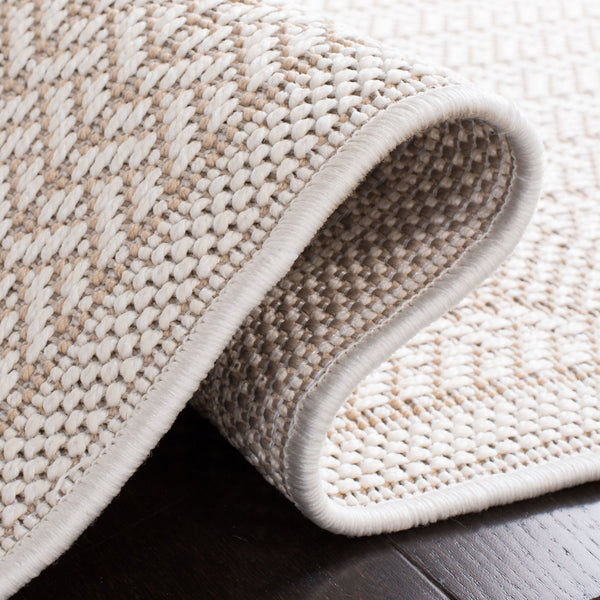 Safavieh Bermuda Elegant Geometric Area Rug – Durable, Eco-friendly, Perfect For Indoor & Outdoor Spaces Cream ,Beige Polypropylene Bmu811a-2