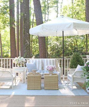 Safavieh Bermuda Elegant Geometric Area Rug – Durable, Eco-friendly, Perfect For Indoor & Outdoor Spaces Light Blue ,Ivory Polypropylene Bmu811m-2