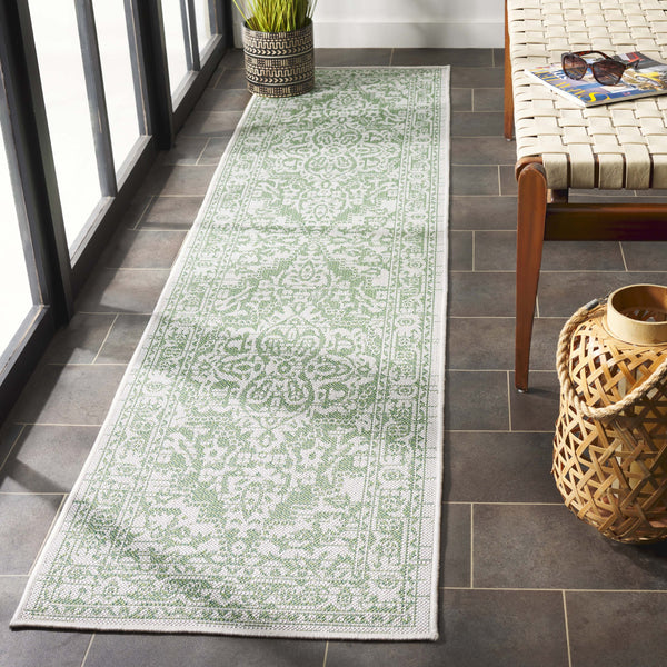 Safavieh Bermuda Timeless Elegance Area Rug - Versatile Indoor/Outdoor Design With Intricate Patterns & Durability Green ,Ivory Polypropylene Frize Bmu813y-7sq