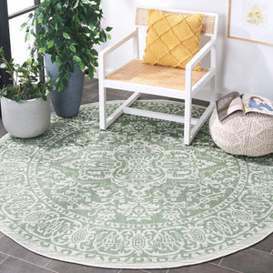 Safavieh Bermuda Timeless Elegance Area Rug - Versatile Indoor/Outdoor Design With Intricate Patterns & Durability Green ,Ivory Polypropylene Frize Bmu813y-7sq