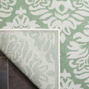 Safavieh Bermuda 821 Power Loomed Indoor / Outdoor Rug Ivory / Green 5'-3" x 7'-6"