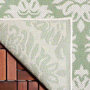 Safavieh Bermuda 821 Power Loomed Indoor / Outdoor Rug Ivory / Green 5'-3" x 7'-6"