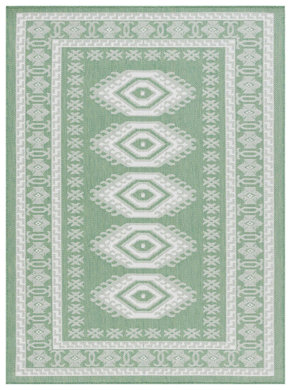 Safavieh Bermuda 827 Power Loomed Indoor / Outdoor Rug Green / Ivory 5'-3" x 7'-6"