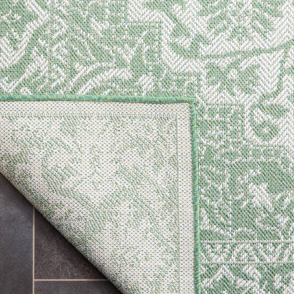 Safavieh Bermuda 885 Power Loomed Indoor / Outdoor Rug Green / Ivory 5'-3" x 7'-6"