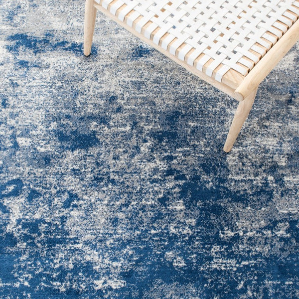 Safavieh Brentwood Power Loomed Polypropylene Area Rug Neutral Tones for Living Rooms Grey / Navy BNT822G-68